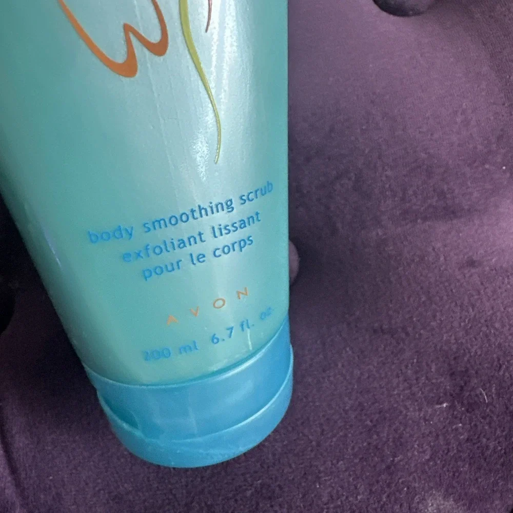 Avon Exotic‎ Waters Body Smoothing Scrub 6.7oz. * NEW *